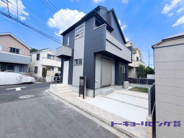 《弊社管理物件》お得な情報👉仲介手数料無料対象物件!! 角地限定1棟の新築分譲! 太陽光パネル搭載のエコ住宅誕生♪販売価格5,480万円 所在：三鷹市中原3丁目8-31付近