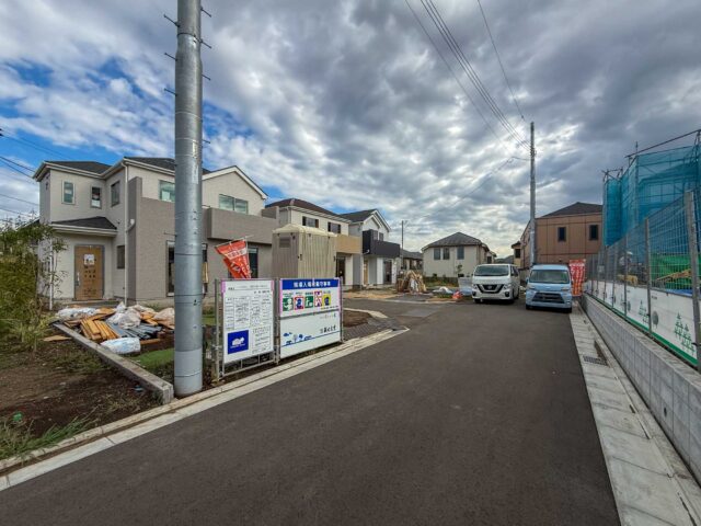 ✅耐震等級3＋最高等級の住宅性能💪 🌿南向きの庭＋並列駐車2台OK🚗🚗 💡仲介手数料0円で安心の新築購入✨