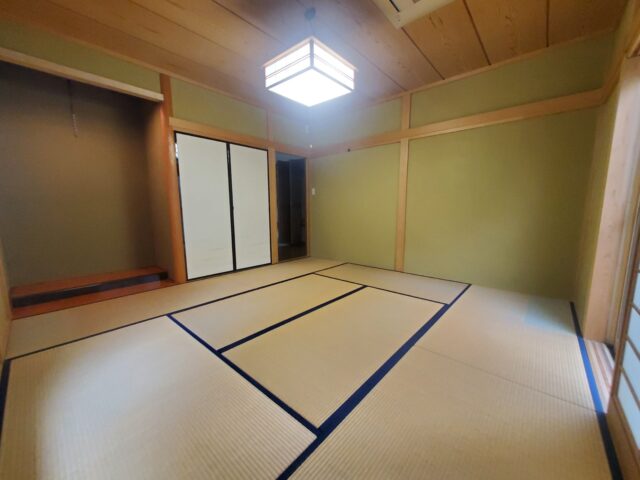 1階和室8帖