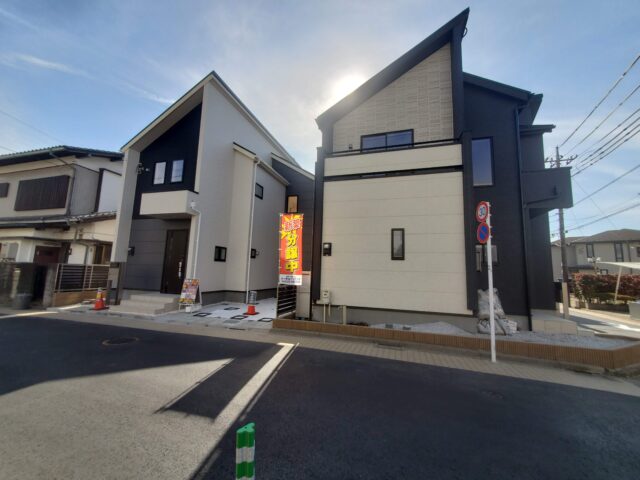 弊社管理物件! 価格変更!!お得情な情報!👉仲介手数料最大無料対象物件!!●角地を含む全2棟!●太陽光発電パネル標準搭載!●販売価格4,980万円～●所在：三鷹市大沢5丁目16-11付近