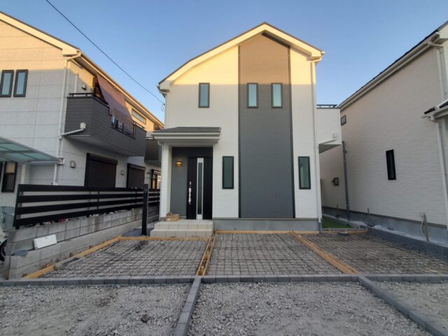 最終１棟! 弊社管理物件!! ☆全２棟の新築分譲! ☆販売価格：5,590万円☆太陽光発電パネル標準設置! 長期優良住宅取得予定! ４LDK!