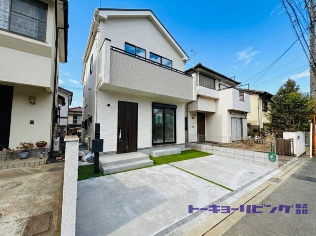 ～小平市鈴木町1丁目 新築戸建住宅 限定1棟～ 【弊社管理物件につき仲介手数料無料】 堂々完成!! JR中央線「武蔵小金井」駅バス10分 ロフト付きの3LDK♪販売価格4,390万円