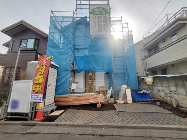 新規初公開! 弊社管理物件!! 限定1棟の新築分譲! ★ＬＤＫ18帖の４ＬＤＫ! ★長期優良住宅! 太陽光発電パネル標準搭載! ★販売価格：6,190万円! ☆ 所在：府中市新町1丁目61番付近