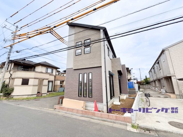 🏠✨【弊社管理物件｜仲介手数料無料】北西角地×太陽光搭載の4LDK＋ロフト｜小平市花小金井5丁目 新築戸建