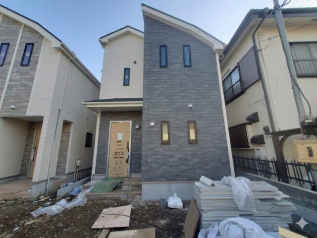 弊社管理物件! 駅徒歩3分の好立地!! お得情情報👉仲介手数料最大無料対象物件!!●早くも最終1棟!●販売価格6,890万円●所在：調布市飛田給2丁目2-28付近