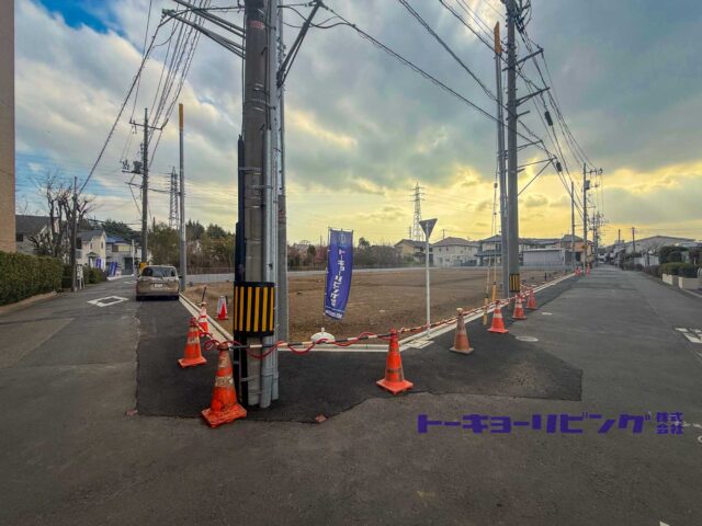 弊社現地管理物件、✨仲介手数料無料✨武蔵野の翠（みどり）に抱かれる、120㎡超の私邸。ゆとりが織りなす、全12棟の美しき街区。小金井市前原町4丁目7🏠まで♪