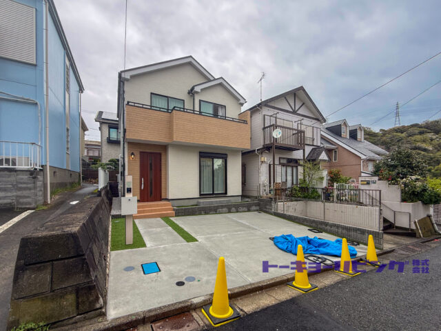 【仲介手数料無料】光と静寂が交差する洗練された空間 横須賀市粟田1丁目３－３