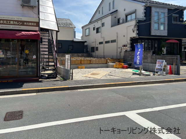 ◆新築戸建◆約34坪の整形地♪金町駅バス10分停歩２分♪葛飾区水元4-2-11♪