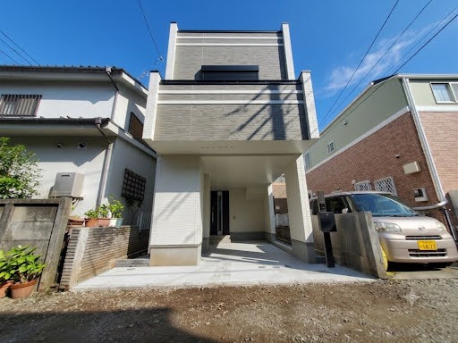 【弊社管理物件】お得な情報!👉仲介手数料最大無料対象物件!! 限定1棟の新築分譲!   販売価格5,590万円  所在：小平市学園東町1-7-23付近